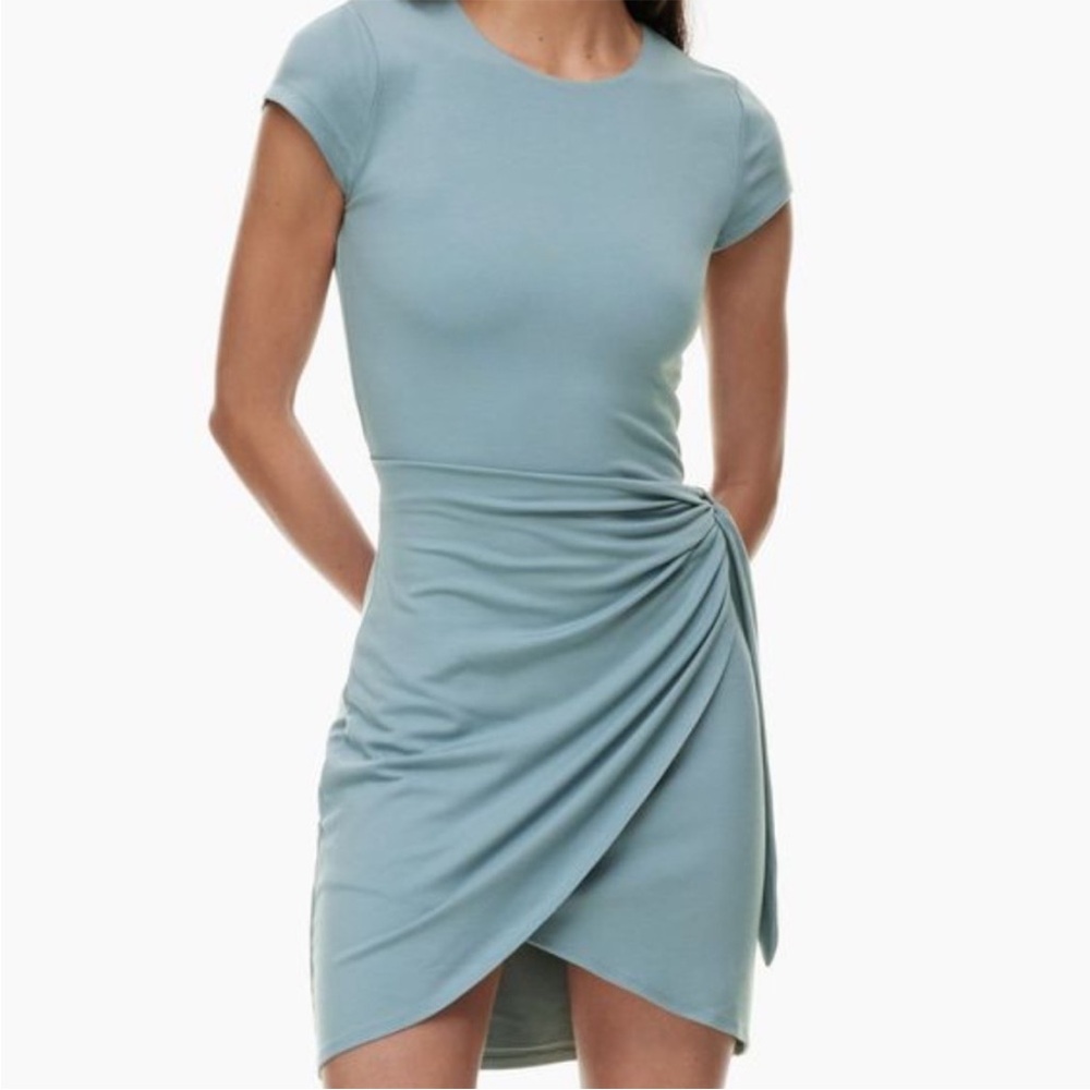 Wilfred Aritzia Lune Mini Dress Blue Wrap Front Beach Summer Minimalist M